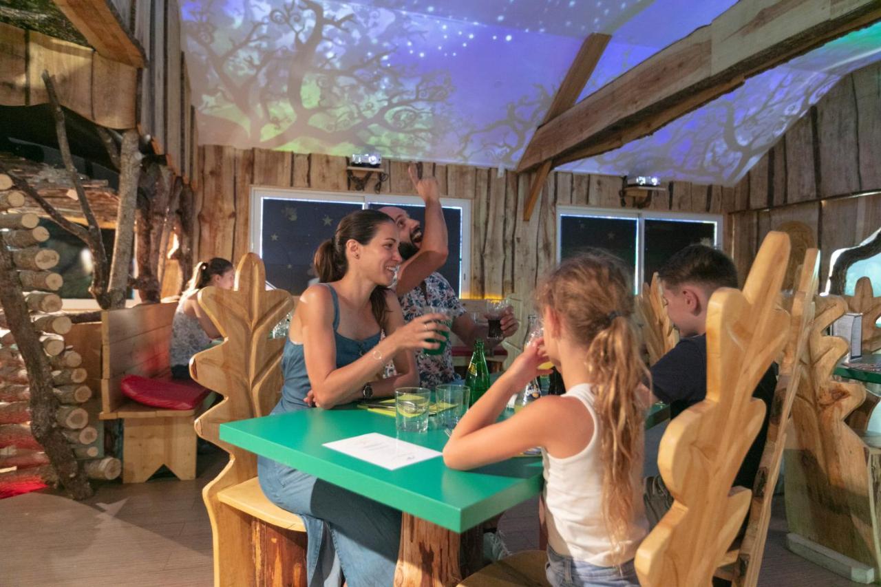 Village Vacances - Defiplanet' Dienné エクステリア 写真